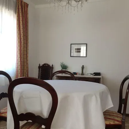 Castelo-center-2 Bedrooms Apartmán